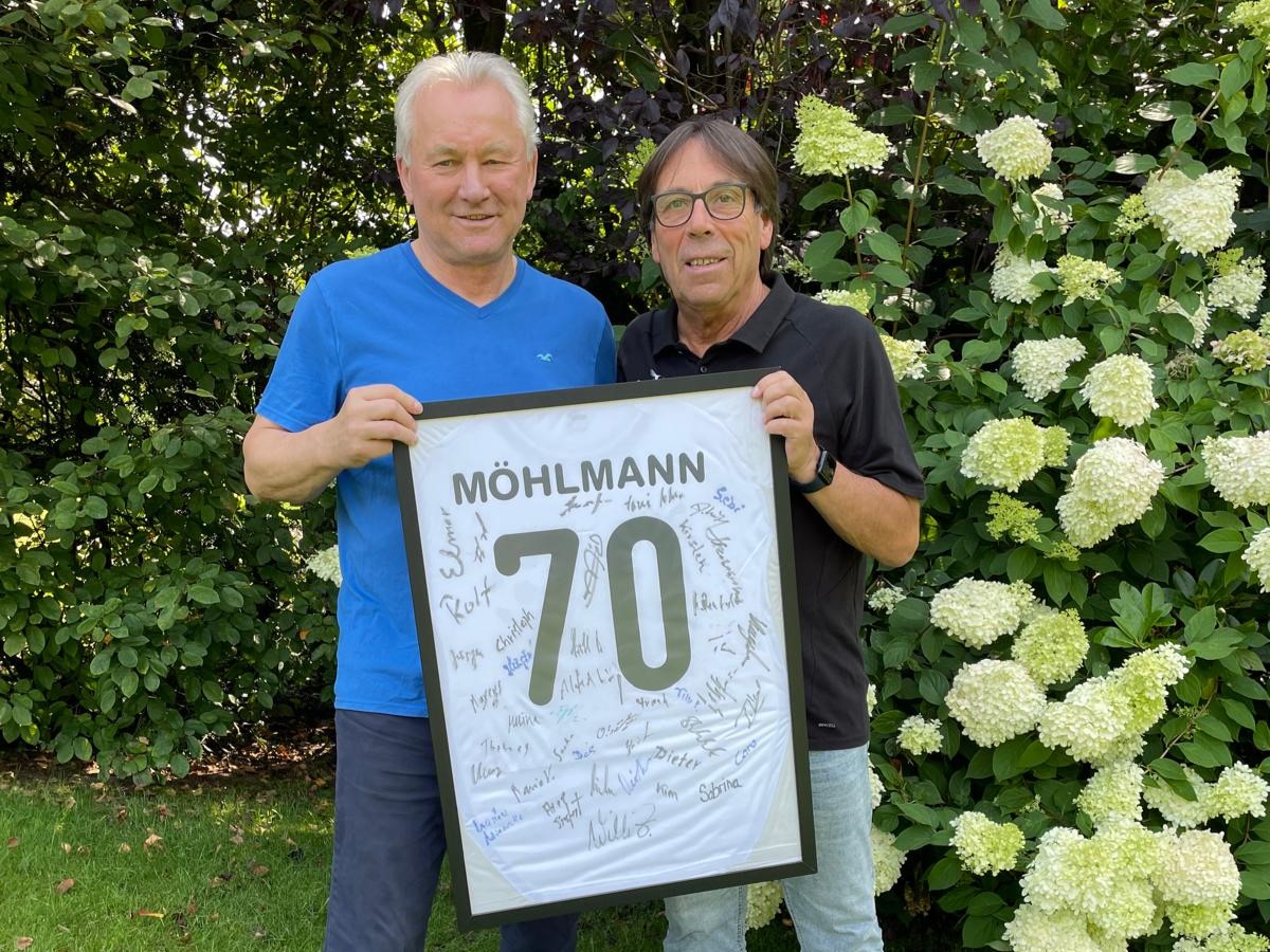 BDFL-Präsident Benno Möhlmann feiert 70. Geburtstag